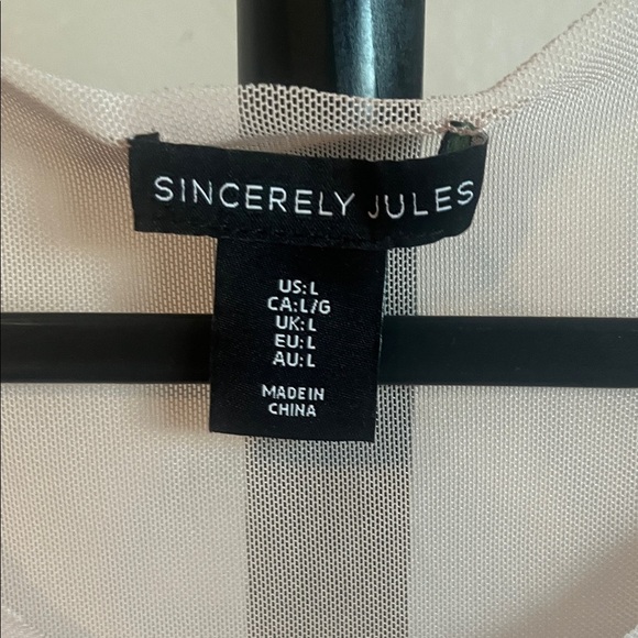 Sincerely Jules Light Blush Pearl Embellished Crop Mesh Top - Picture 2 of 4